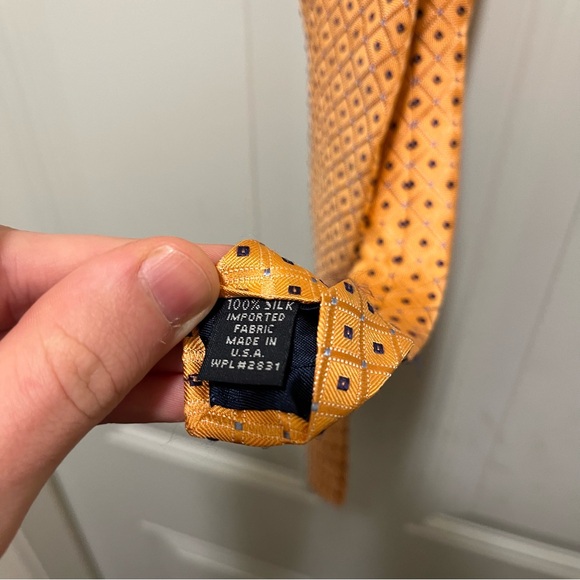 Nautica 100% Silk Geometric Tie - Picture 4 of 4